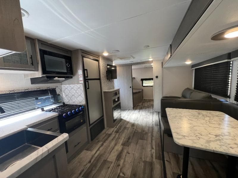 2022 Dutchmen 2022 Dutchmen Coleman Light - thumbnail 15