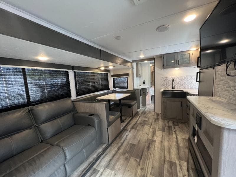 2022 Dutchmen 2022 Dutchmen Coleman Light - thumbnail 16