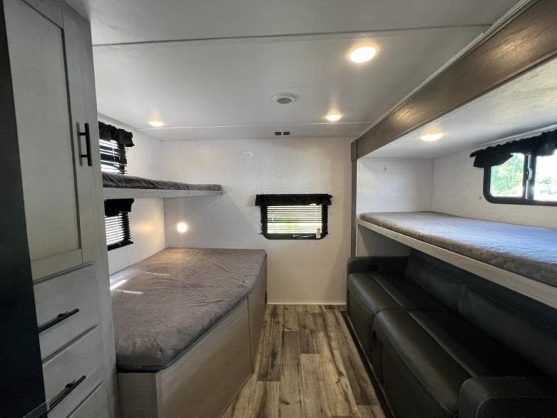 2022 Dutchmen 2022 Dutchmen Coleman Light - thumbnail 41