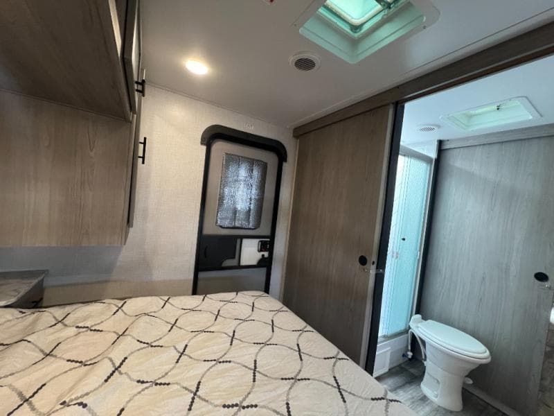 2022 Dutchmen 2022 Dutchmen Coleman Light - thumbnail 48