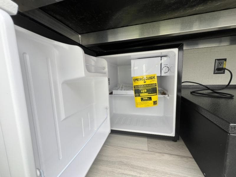 2025 Keystone 2025 Keystone Alpine Avalanche Edition - thumbnail 14