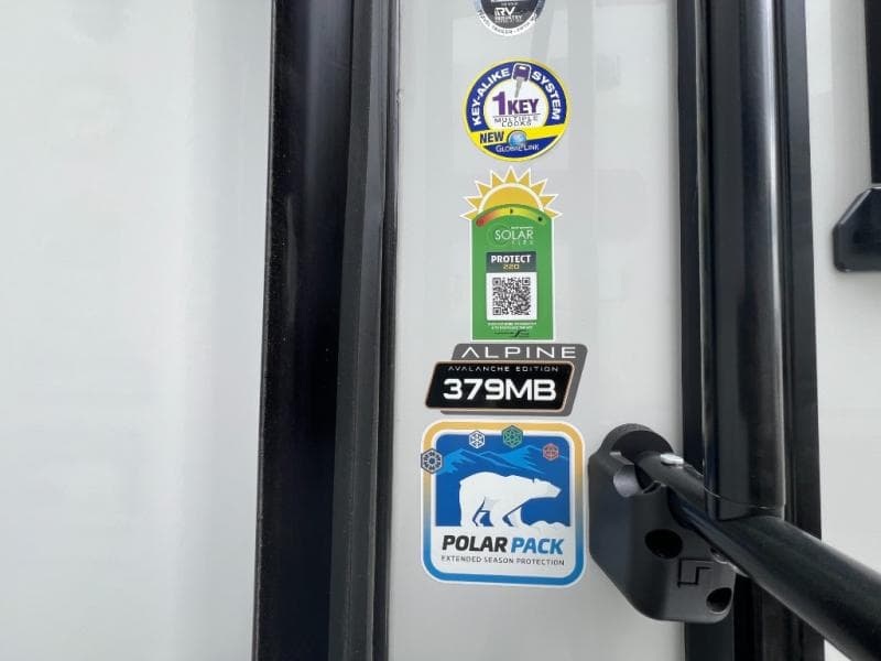 2025 Keystone 2025 Keystone Alpine Avalanche Edition - thumbnail 16