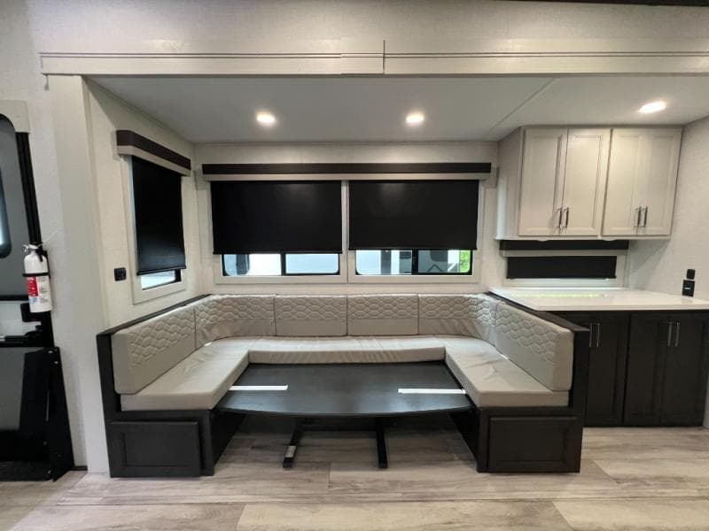 2025 Keystone 2025 Keystone Alpine Avalanche Edition - thumbnail 20