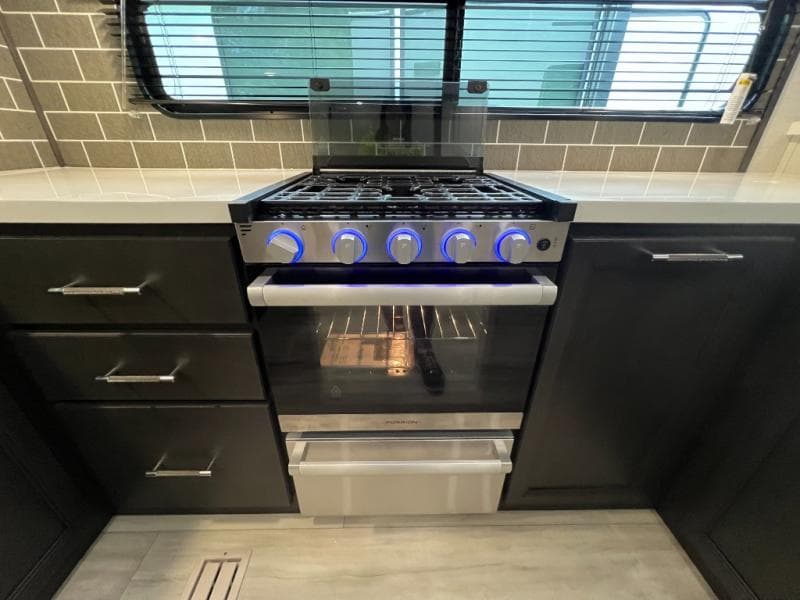 2025 Keystone 2025 Keystone Alpine Avalanche Edition - thumbnail 31