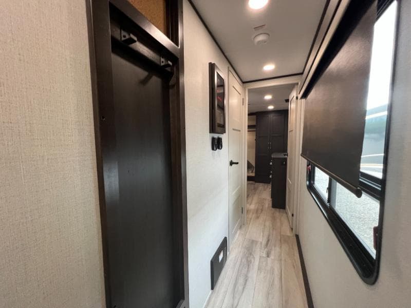 2025 Keystone 2025 Keystone Alpine Avalanche Edition - thumbnail 42