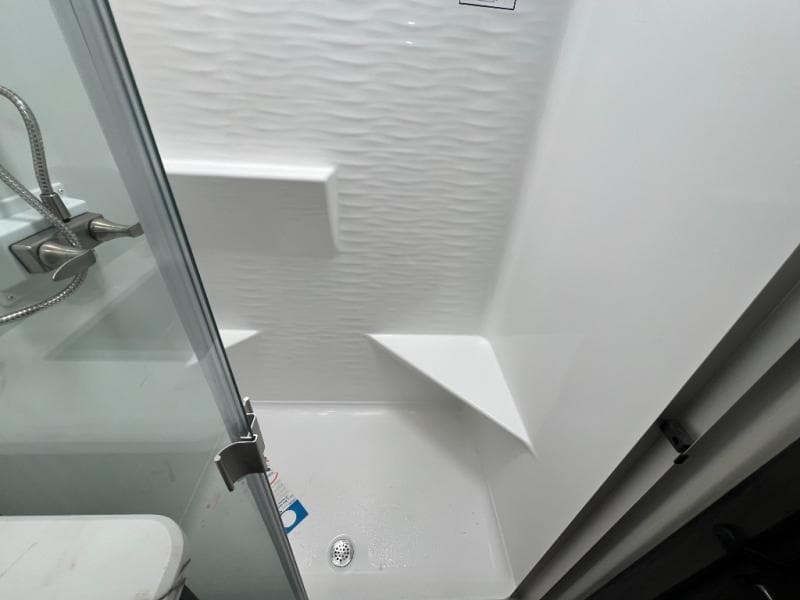 2025 Keystone 2025 Keystone Alpine Avalanche Edition - thumbnail 46