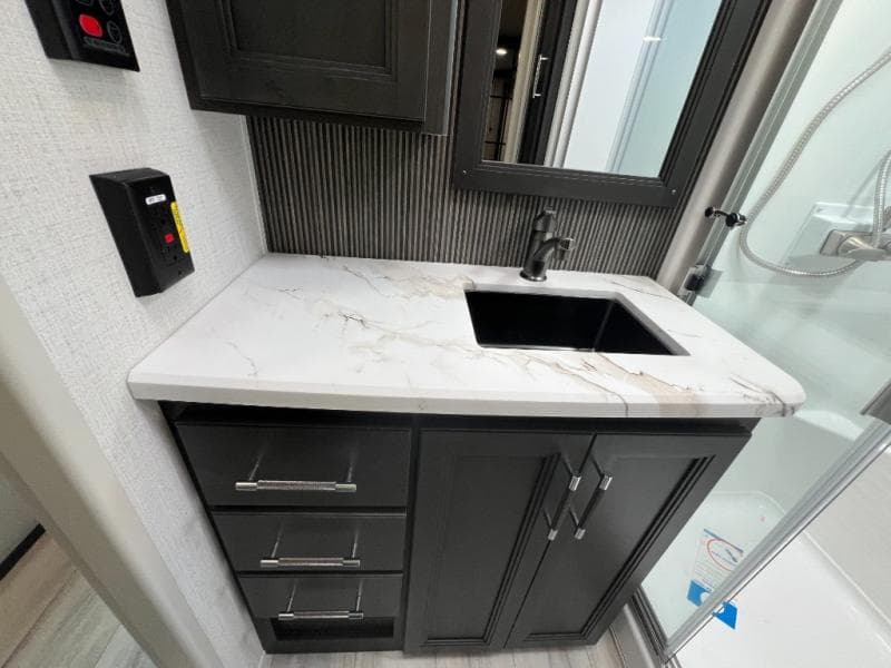 2025 Keystone 2025 Keystone Alpine Avalanche Edition - thumbnail 51