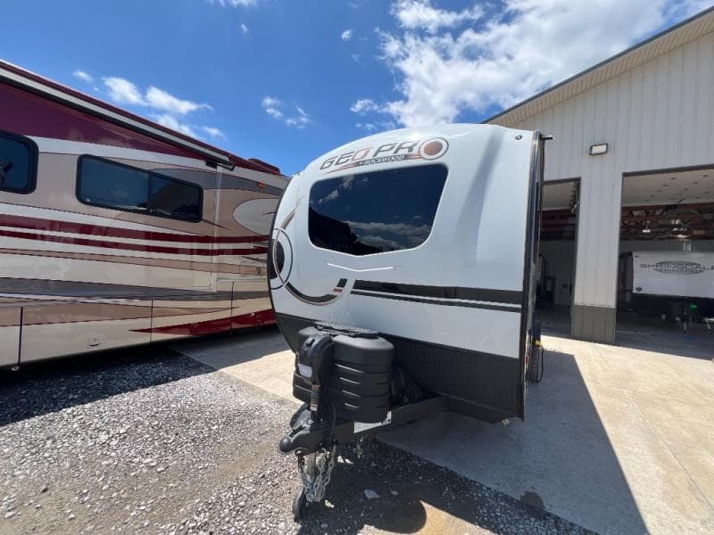 2025 Forest River 2025 Forest River Rockwood Geo Pro - thumbnail 3