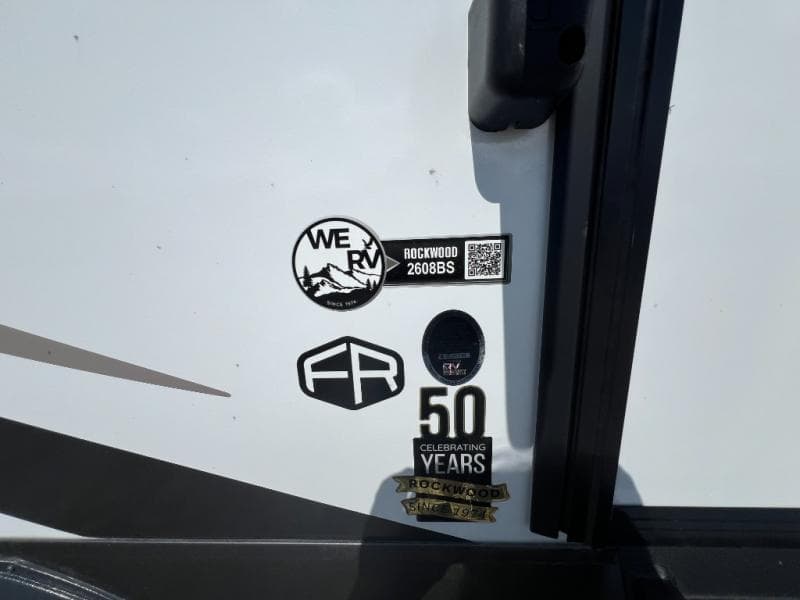 2025 Forest River 2025 Forest River Rockwood Ultra Lite - thumbnail 7