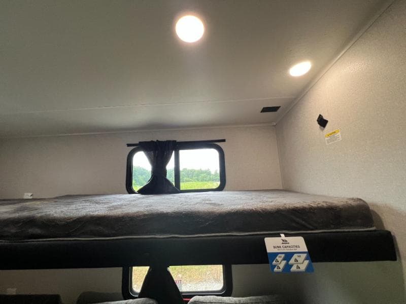2026 Jayco 2026 Jayco Eagle HT - thumbnail 35