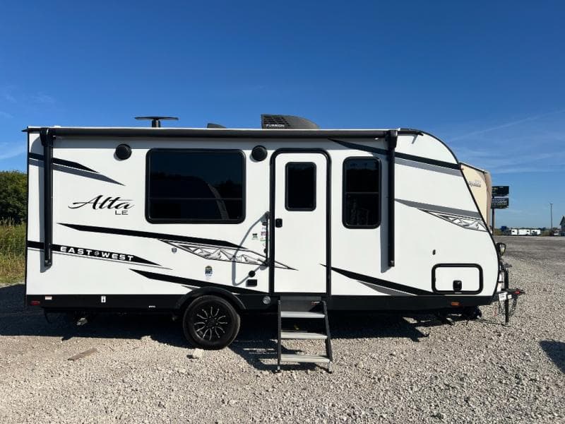 2024 East To West 2024 East To West Alta - thumbnail 7