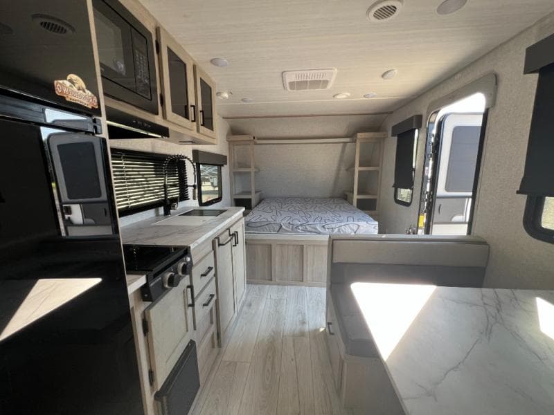 2024 East To West 2024 East To West Alta - thumbnail 14