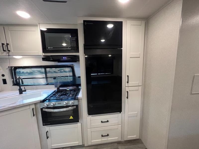 2026 Jayco 2026 Jayco Jay Flight SLX - thumbnail 25