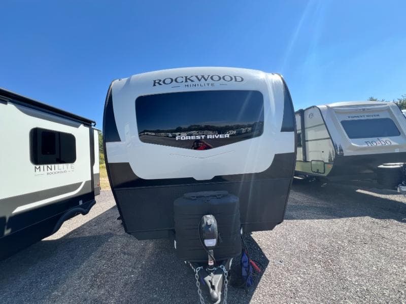 2026 Forest River 2026 Forest River Rockwood Mini Lite - thumbnail 4