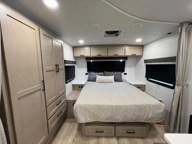 2026 Forest River 2026 Forest River Rockwood Mini Lite - thumbnail 35