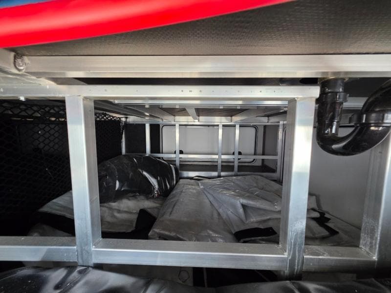 2022 Grand Design 2022 Grand Design Solitude - thumbnail 14