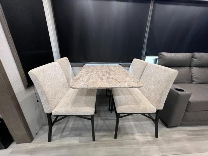 2023 Grand Design 2023 Grand Design Solitude - thumbnail 15