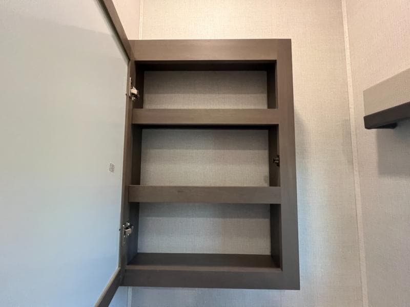 2023 Grand Design 2023 Grand Design Solitude - thumbnail 43