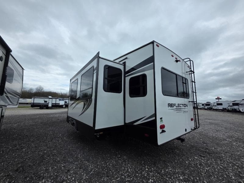 2022 Grand Design 2022 Grand Design Reflection 150 Series - thumbnail 6