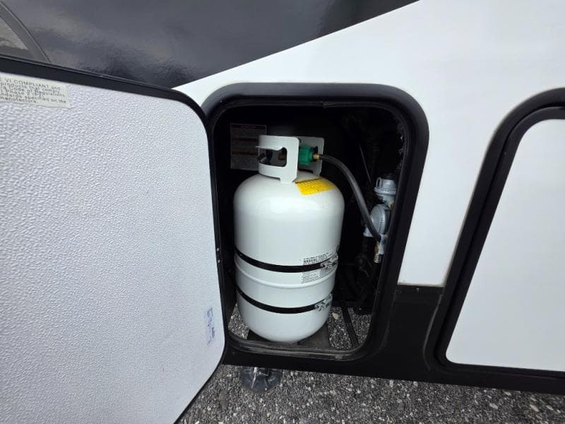 2022 Grand Design 2022 Grand Design Reflection 150 Series - thumbnail 9