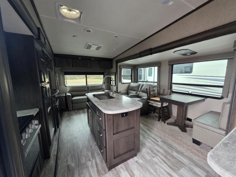 2022 Grand Design 2022 Grand Design Reflection 150 Series - thumbnail 15