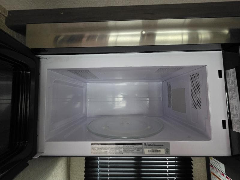 2022 Grand Design 2022 Grand Design Reflection 150 Series - thumbnail 23