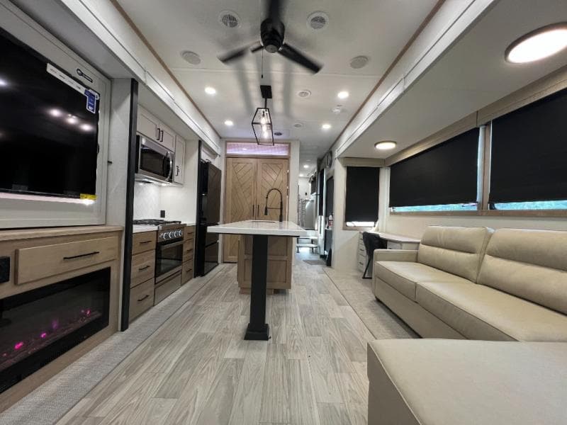 2026 Forest River 2026 Forest River Sandpiper - thumbnail 17