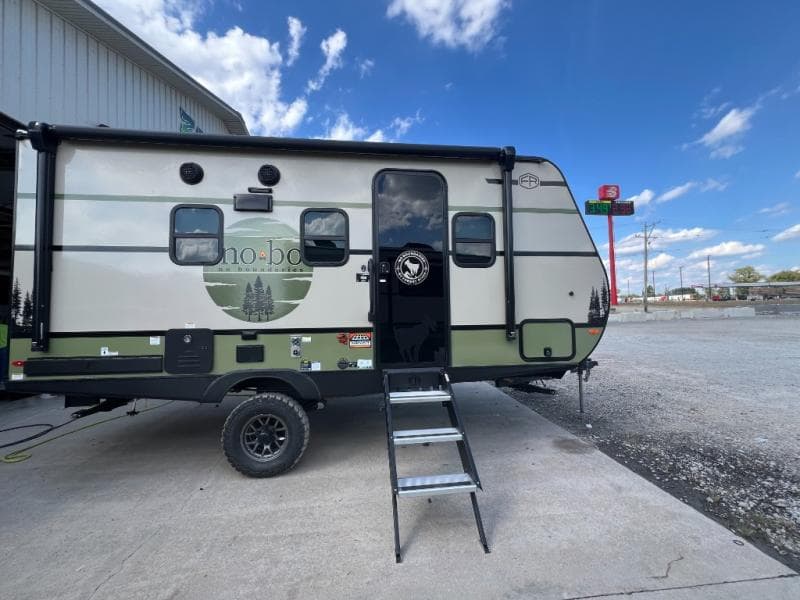 2026 Forest River 2026 Forest River No Boundaries - thumbnail 4