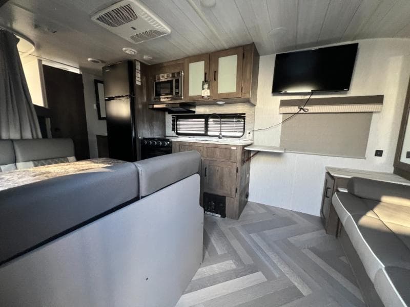 2022 Forest River 2022 Forest River Salem Cruise Lite - thumbnail 8