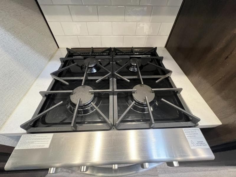 2022 Dutchmen 2022 Dutchmen Voltage - thumbnail 15