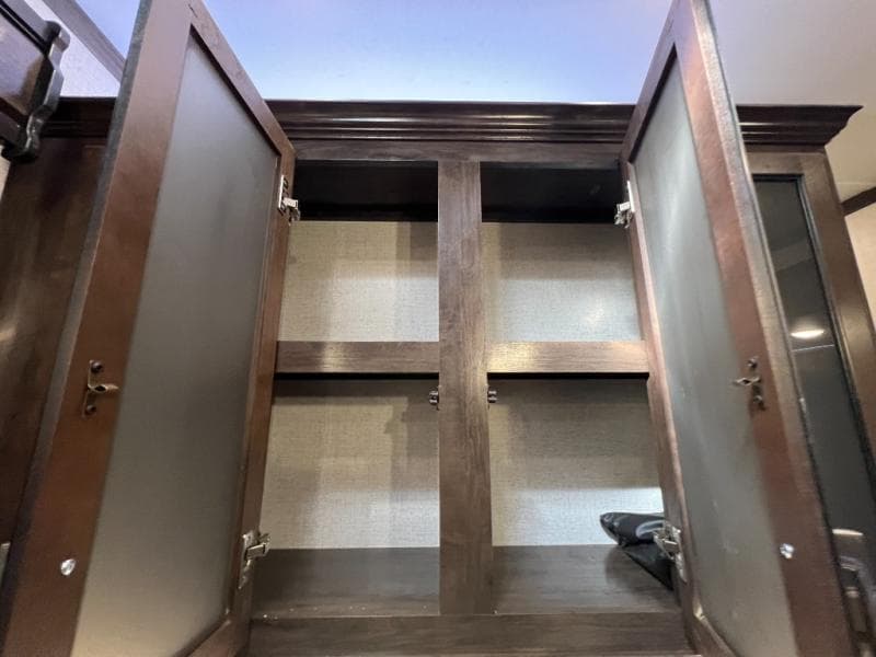 2022 Dutchmen 2022 Dutchmen Voltage - thumbnail 23