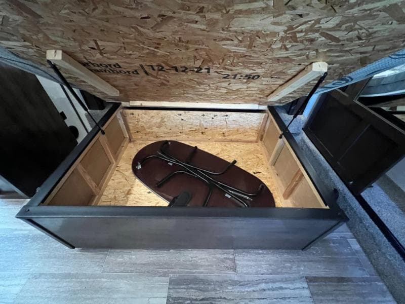 2022 Dutchmen 2022 Dutchmen Voltage - thumbnail 35