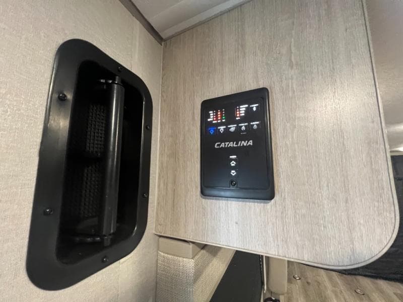 2024 Coachmen 2024 Coachmen Catalina Trail Blazer - thumbnail 25