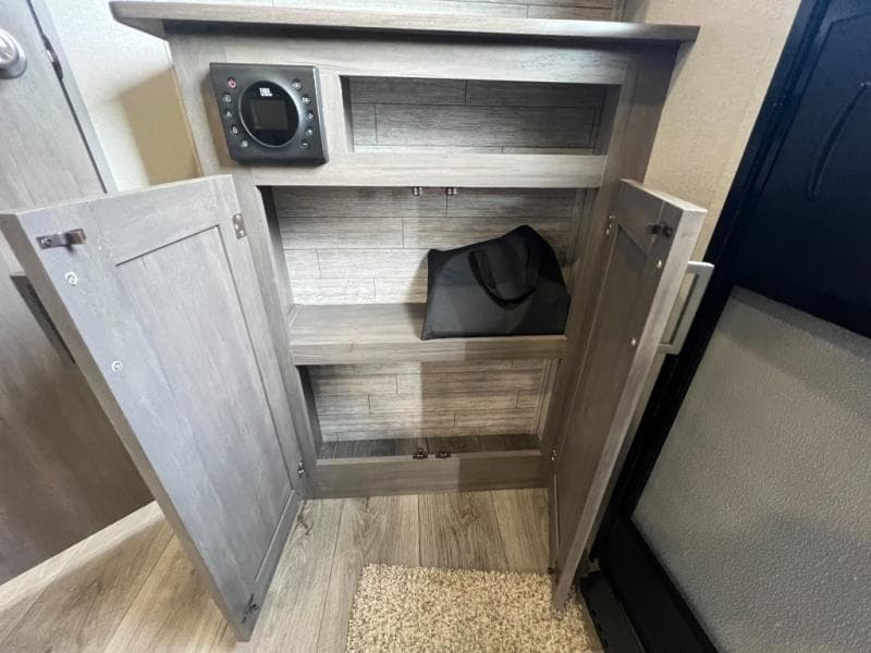 2024 Coachmen 2024 Coachmen Catalina Trail Blazer - thumbnail 26