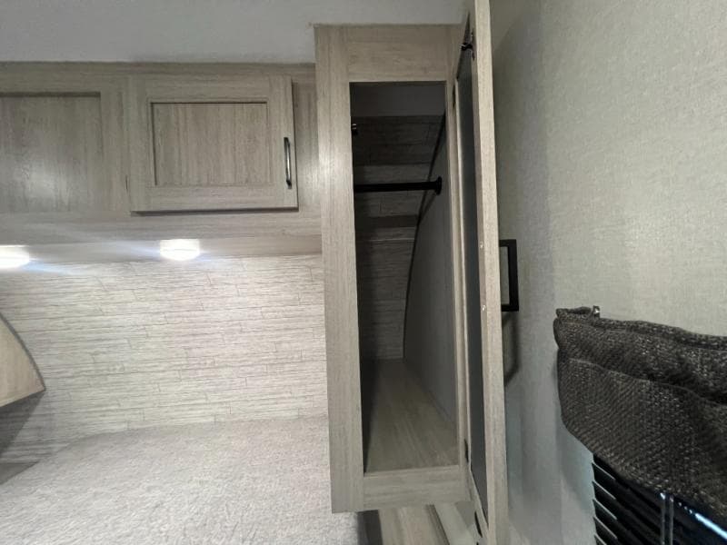 2024 Coachmen 2024 Coachmen Catalina Trail Blazer - thumbnail 29