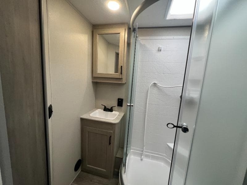 2024 Coachmen 2024 Coachmen Catalina Trail Blazer - thumbnail 35