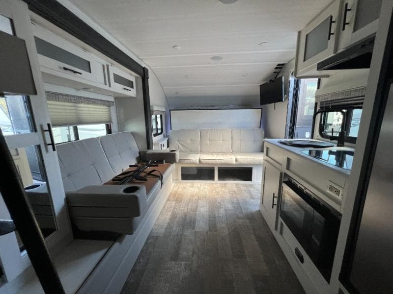 2022 Forest River 2022 Forest River R-Pod - thumbnail 10