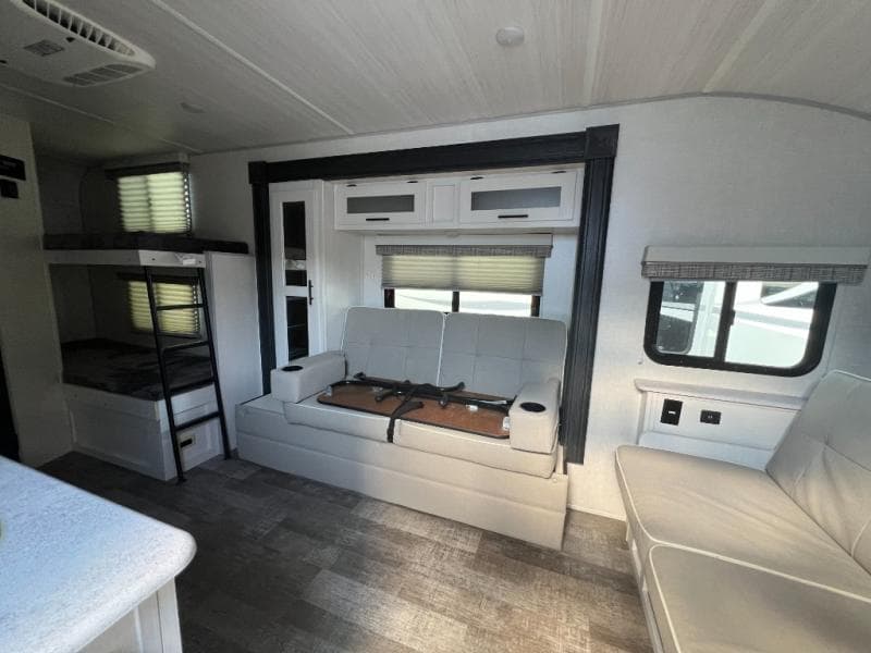 2022 Forest River 2022 Forest River R-Pod - thumbnail 15