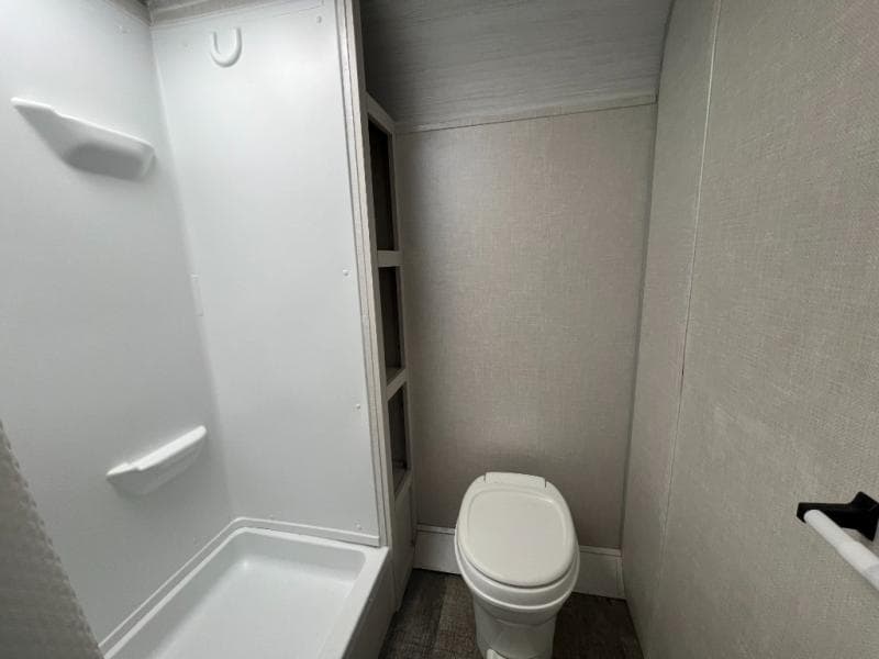 2022 Forest River 2022 Forest River R-Pod - thumbnail 24