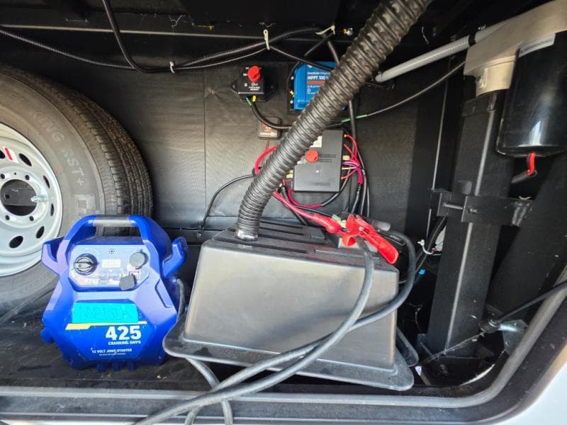 2025 Keystone 2025 Keystone Cougar Half-Ton - thumbnail 8