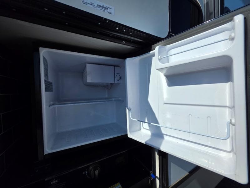 2025 Keystone 2025 Keystone Cougar Half-Ton - thumbnail 13