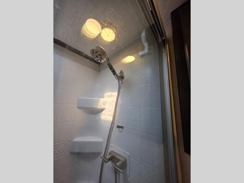 2025 Keystone 2025 Keystone Cougar Half-Ton - thumbnail 19