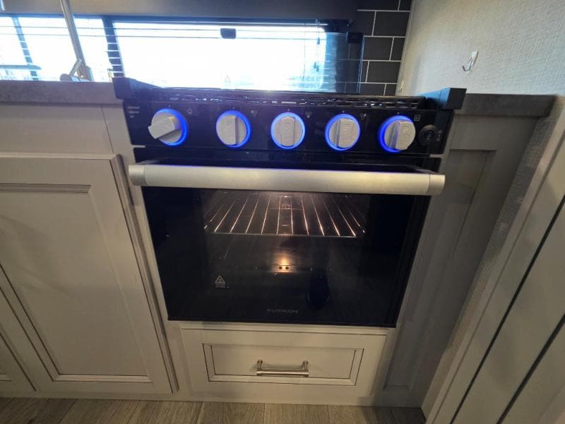 2025 Keystone 2025 Keystone Cougar Half-Ton - thumbnail 28