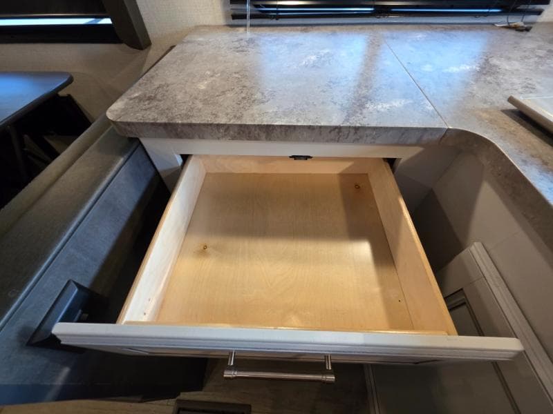 2025 Keystone 2025 Keystone Cougar Half-Ton - thumbnail 29