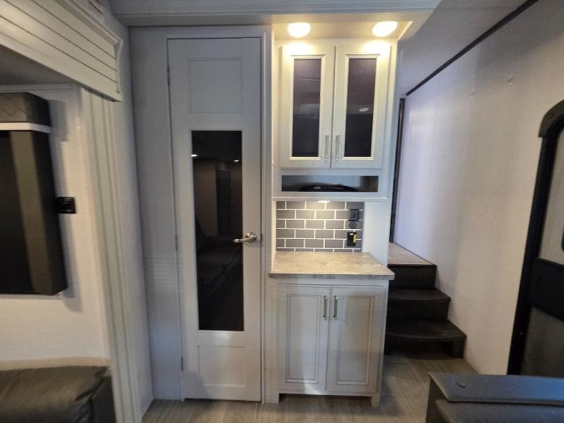 2025 Keystone 2025 Keystone Cougar Half-Ton - thumbnail 34