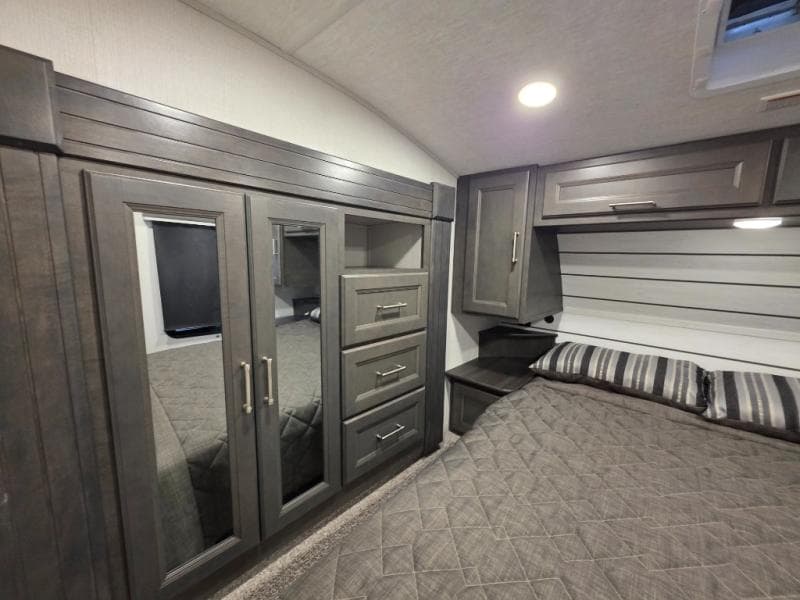 2025 Keystone 2025 Keystone Cougar Half-Ton - thumbnail 38