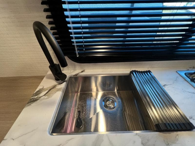 2026 Forest River 2026 Forest River Xlr Boost Toy Hauler - thumbnail 16