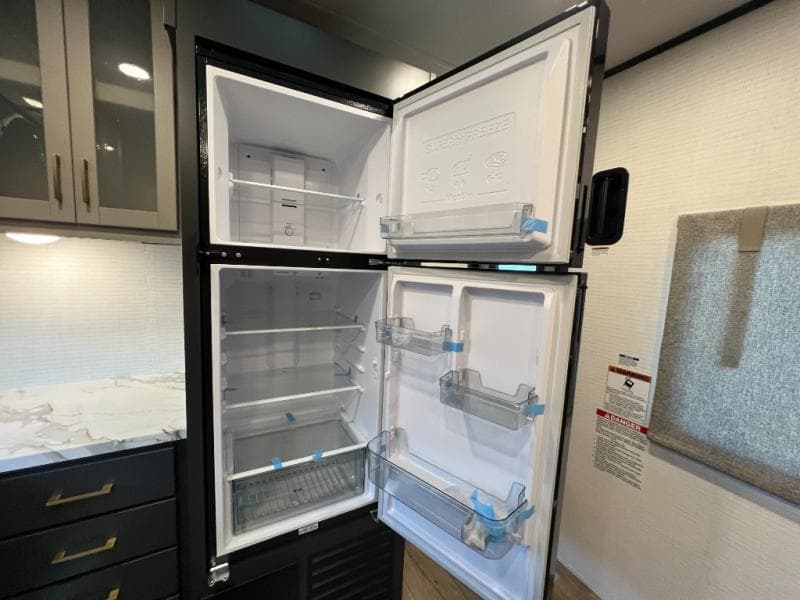 2026 Forest River 2026 Forest River Xlr Boost Toy Hauler - thumbnail 27