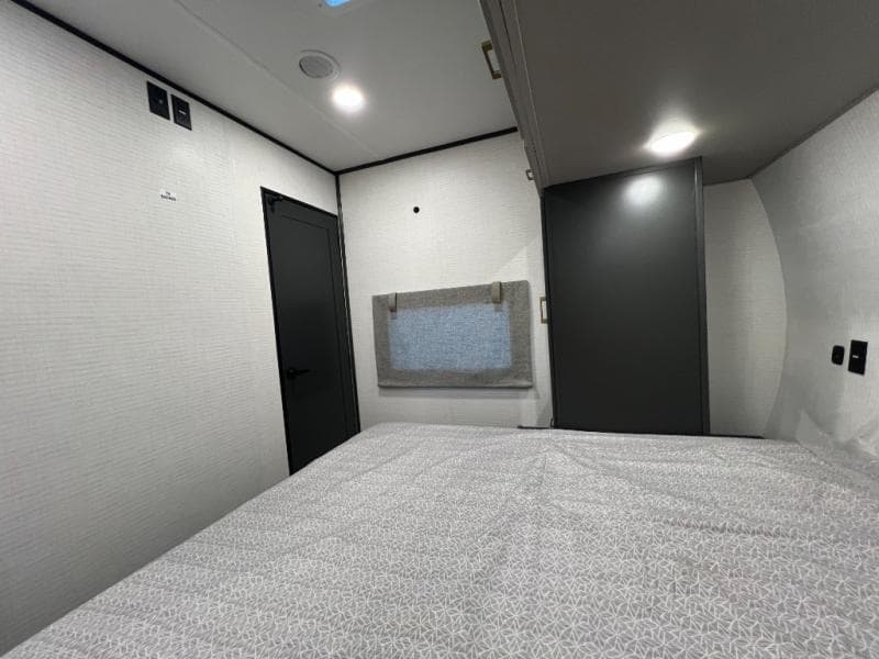 2026 Forest River 2026 Forest River Xlr Boost Toy Hauler - thumbnail 45