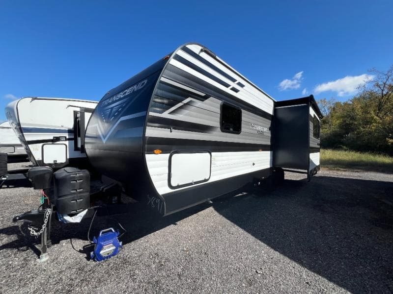 2023 Grand Design 2023 Grand Design Transcend - thumbnail 4